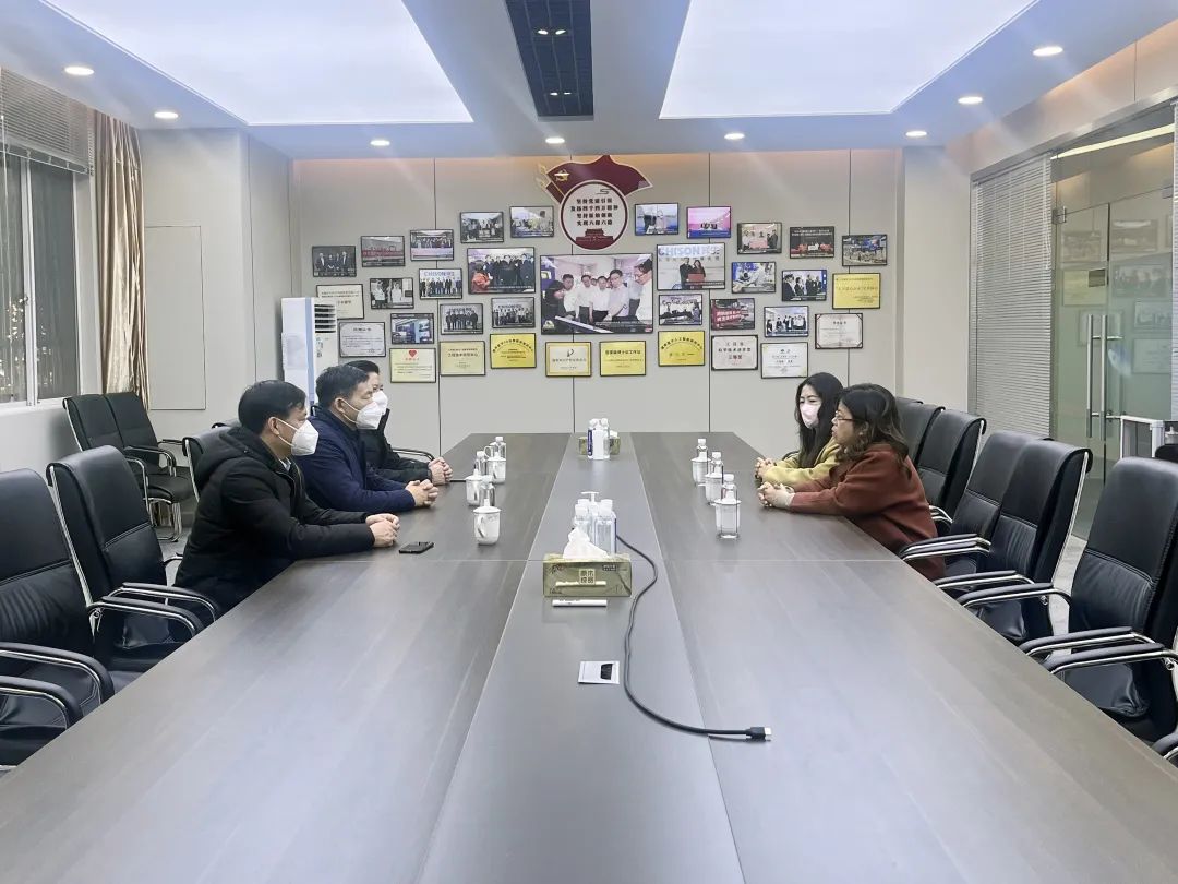 春节慰问，情暖意浓——政府领导来访慰问ag贵宾厅送祝福