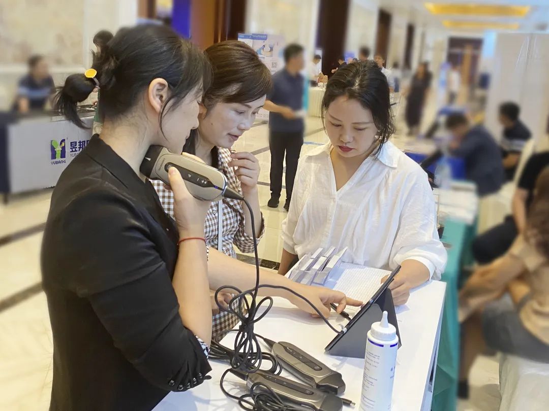 聚焦超声前沿 共享学术盛宴 | ag贵宾厅医疗亮相2023中国超声医师大会