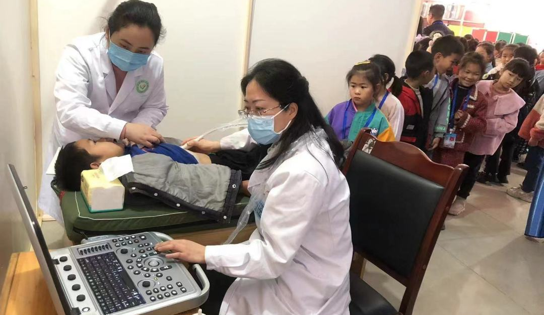 携手华西二院守护童“心”，共筑健康未来